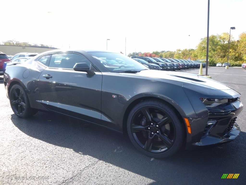 2017 Camaro SS Coupe - Nightfall Gray Metallic / Adrenaline Red photo #4