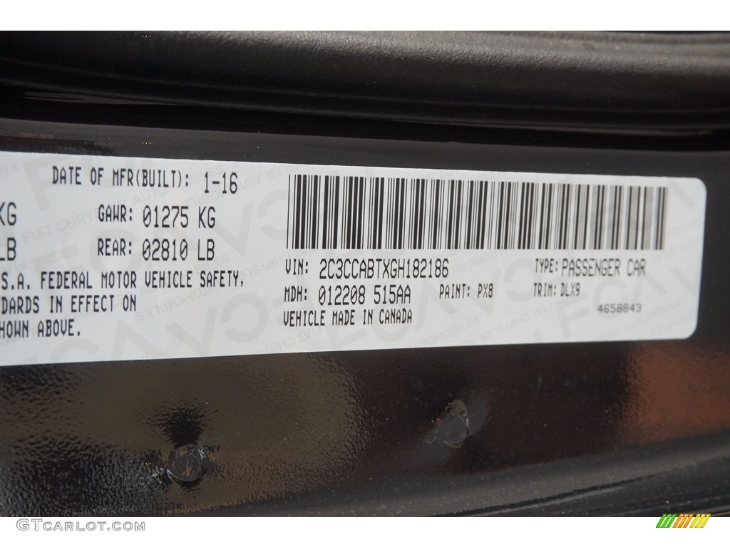 2016 300 S - Gloss Black / Black photo #10