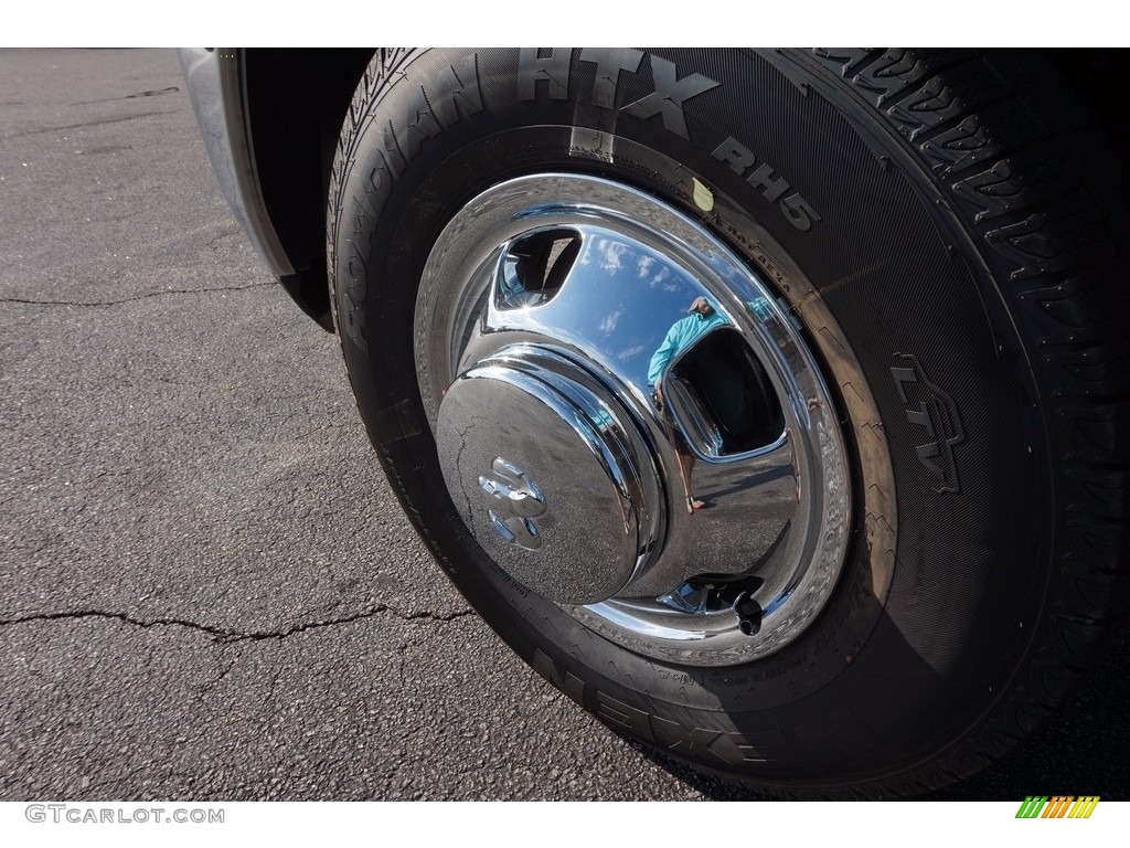 2017 Ram 3500 Tradesman Crew Cab Dual Rear Wheel Wheel Photo #116467834