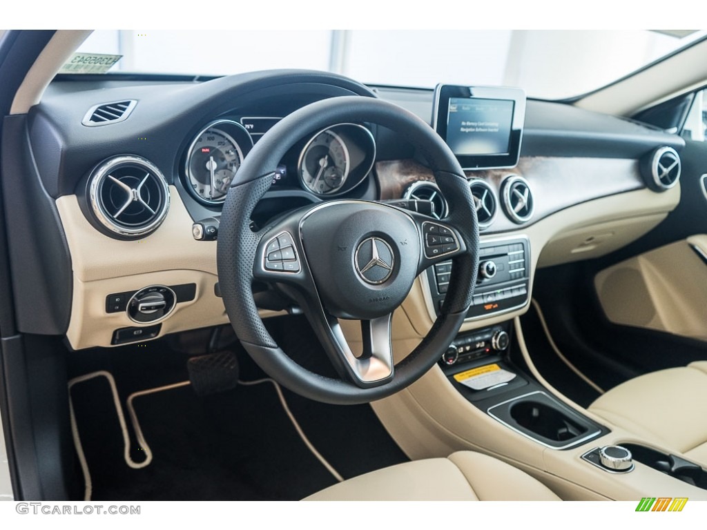 2017 GLA 250 4Matic - Cirrus White / Beige photo #5