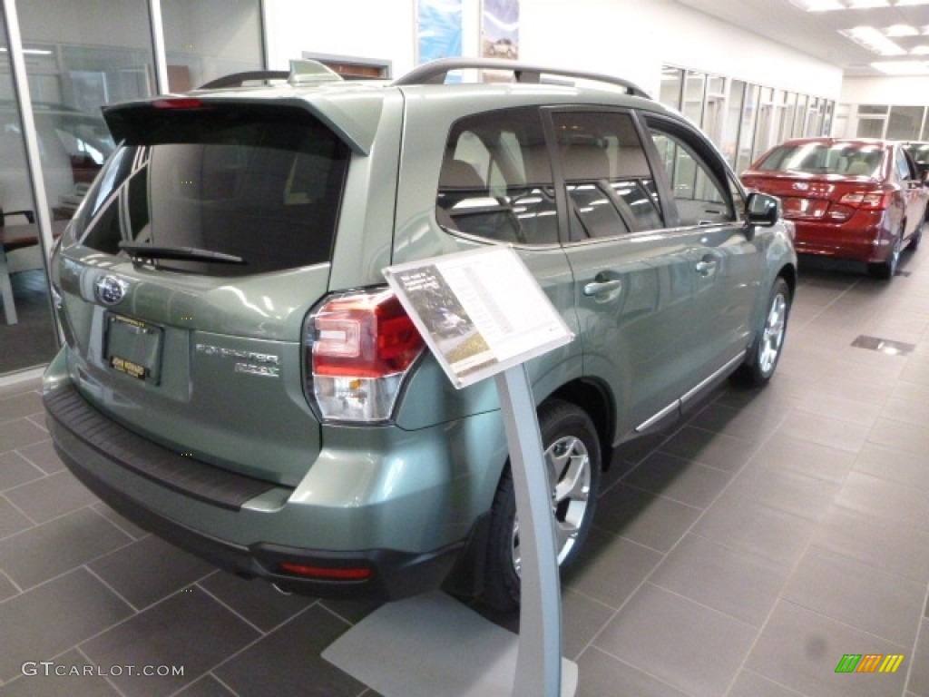 2017 Forester 2.5i Touring - Jasmine Green Metallic / Black photo #6