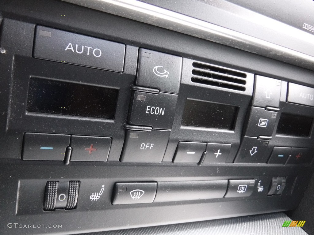 2006 A4 2.0T quattro Sedan - Light Silver Metallic / Ebony photo #24