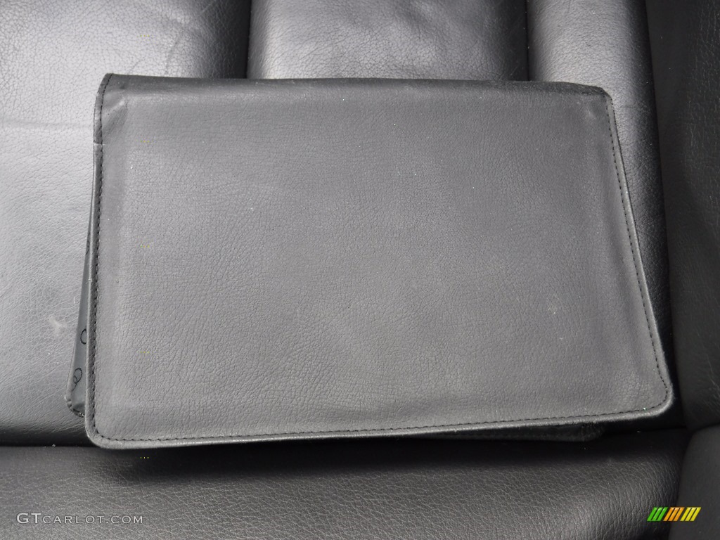 2006 A4 2.0T quattro Sedan - Light Silver Metallic / Ebony photo #35