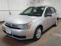 Ingot Silver Metallic - Focus SE Sedan Photo No. 3