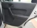 Ingot Silver Metallic - Focus SE Sedan Photo No. 18