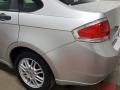 Ingot Silver Metallic - Focus SE Sedan Photo No. 45