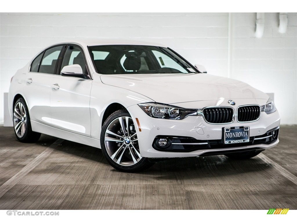 2017 3 Series 330i Sedan - Alpine White / Black photo #12