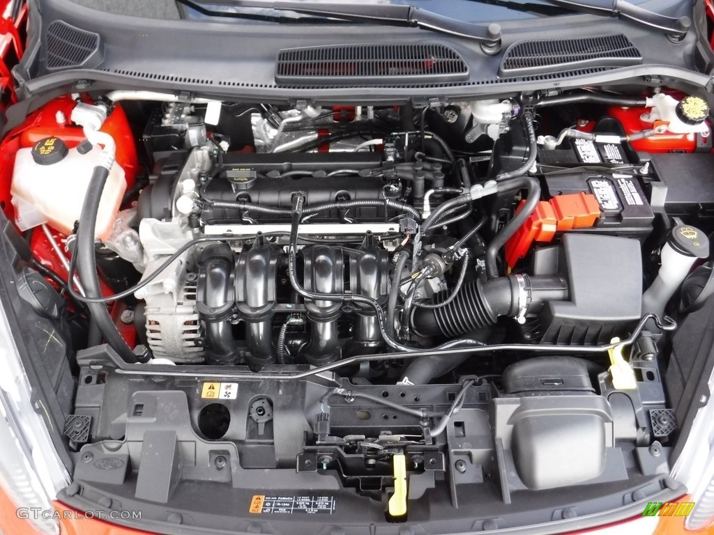 2015 Fiesta SE Hatchback - Race Red / Charcoal Black photo #11