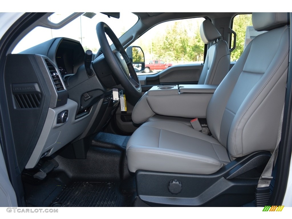 2017 Ford F350 Super Duty XL Crew Cab 4x4 Front Seat Photos