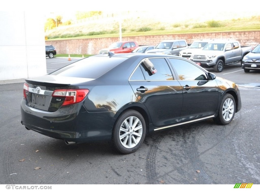 2012 Camry XLE V6 - Attitude Black Metallic / Light Gray photo #2