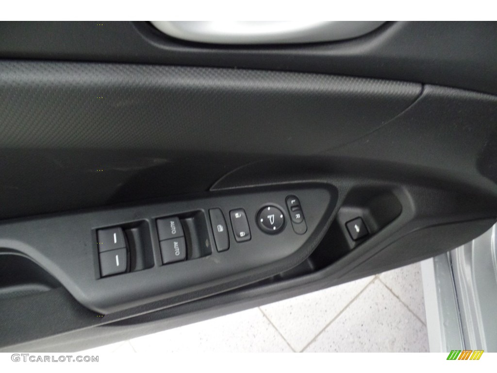 2017 Honda Civic LX Sedan Controls Photo #116482975