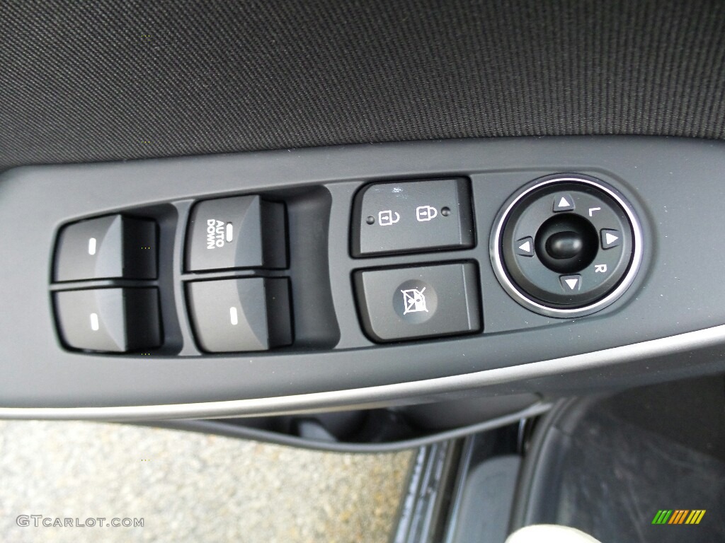 2017 Hyundai Elantra GT Standard Elantra GT Model Controls Photo #116483233