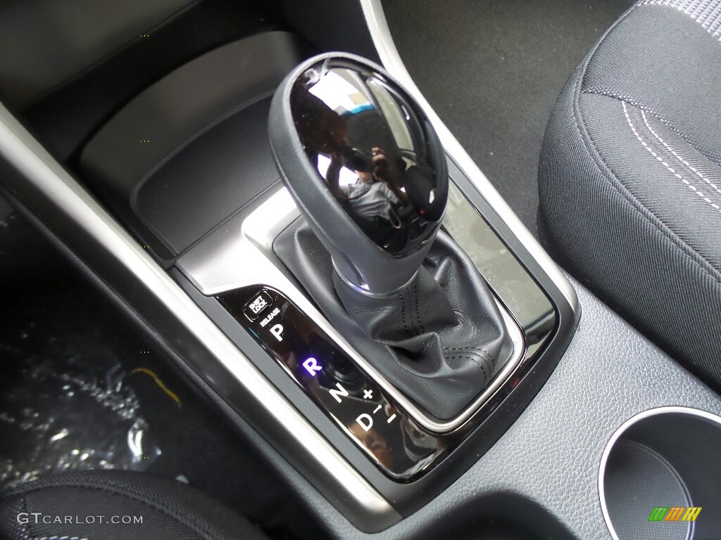 2017 Hyundai Elantra GT Standard Elantra GT Model 6 Speed Automatic Transmission Photo #116483776