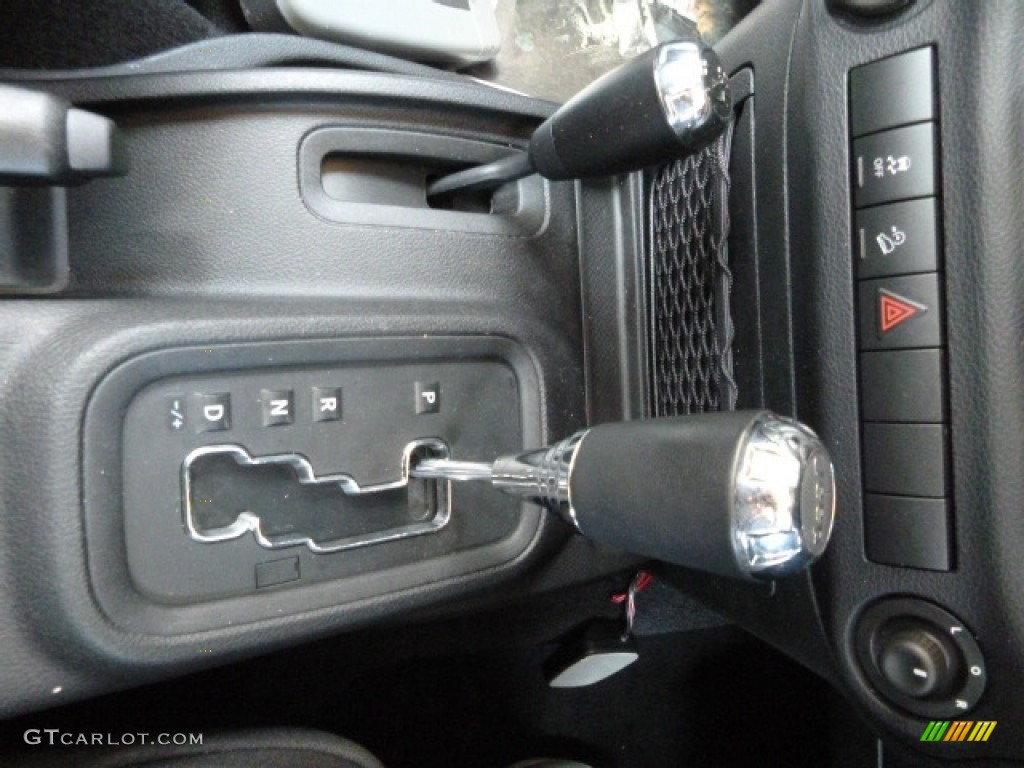 2015 Jeep Wrangler Unlimited Sport RHD 4x4 Transmission Photos