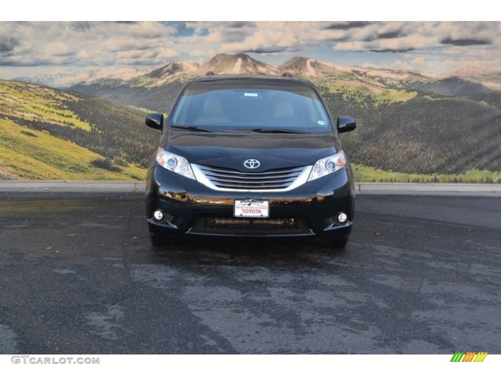 2017 Sienna XLE AWD - Midnight Black Metallic / Ash photo #2