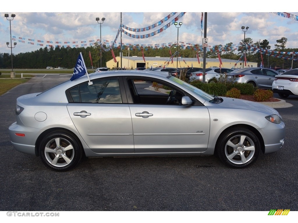 2005 MAZDA3 s Sedan - Sunlight Silver Metallic / Black/Red photo #2