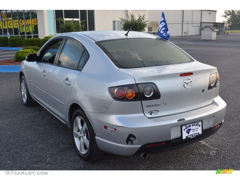2005 MAZDA3 s Sedan - Sunlight Silver Metallic / Black/Red photo #6