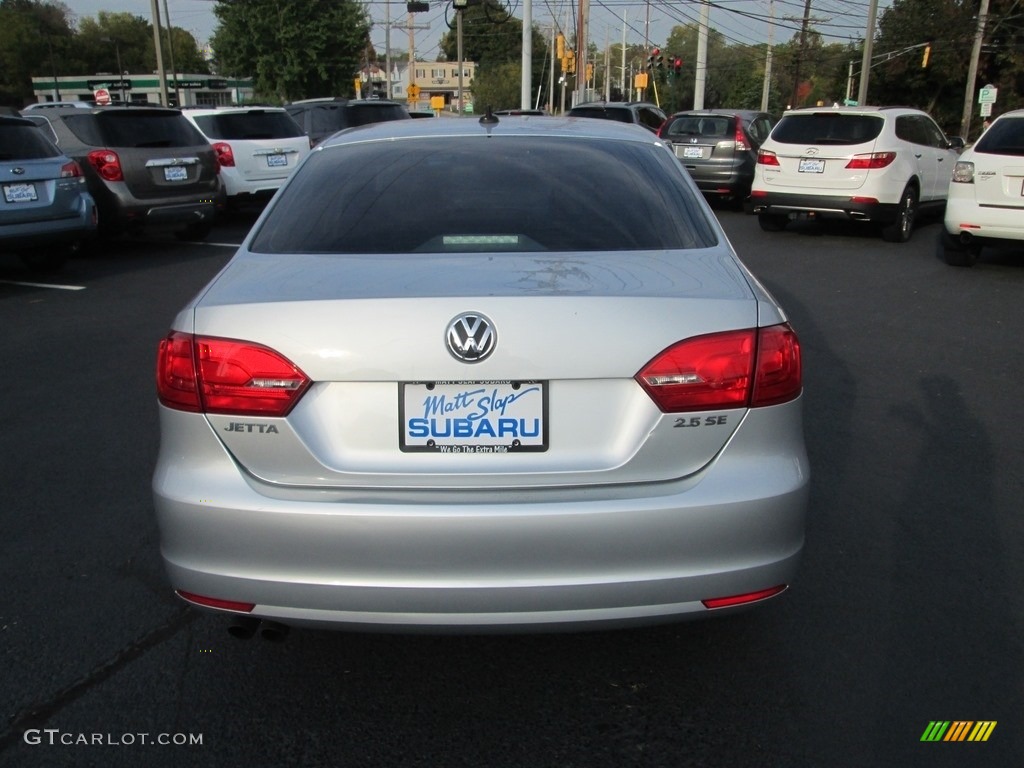 2012 Jetta SE Sedan - Reflex Silver Metallic / Titan Black photo #7