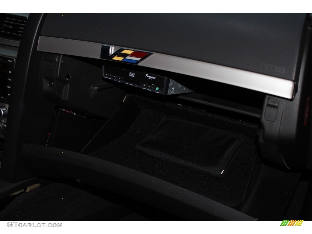 2009 G8 GT - Panther Black / Onyx/Red photo #14