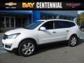 Iridescent Pearl Tricoat 2017 Chevrolet Traverse Premier AWD