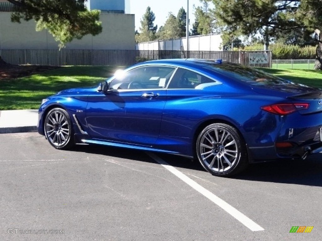 2017 Q60 Red Sport 400 Coupe - Hagane Blue / Monaco Red photo #10