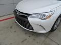 Blizzard White Pearl - Camry XLE Photo No. 10