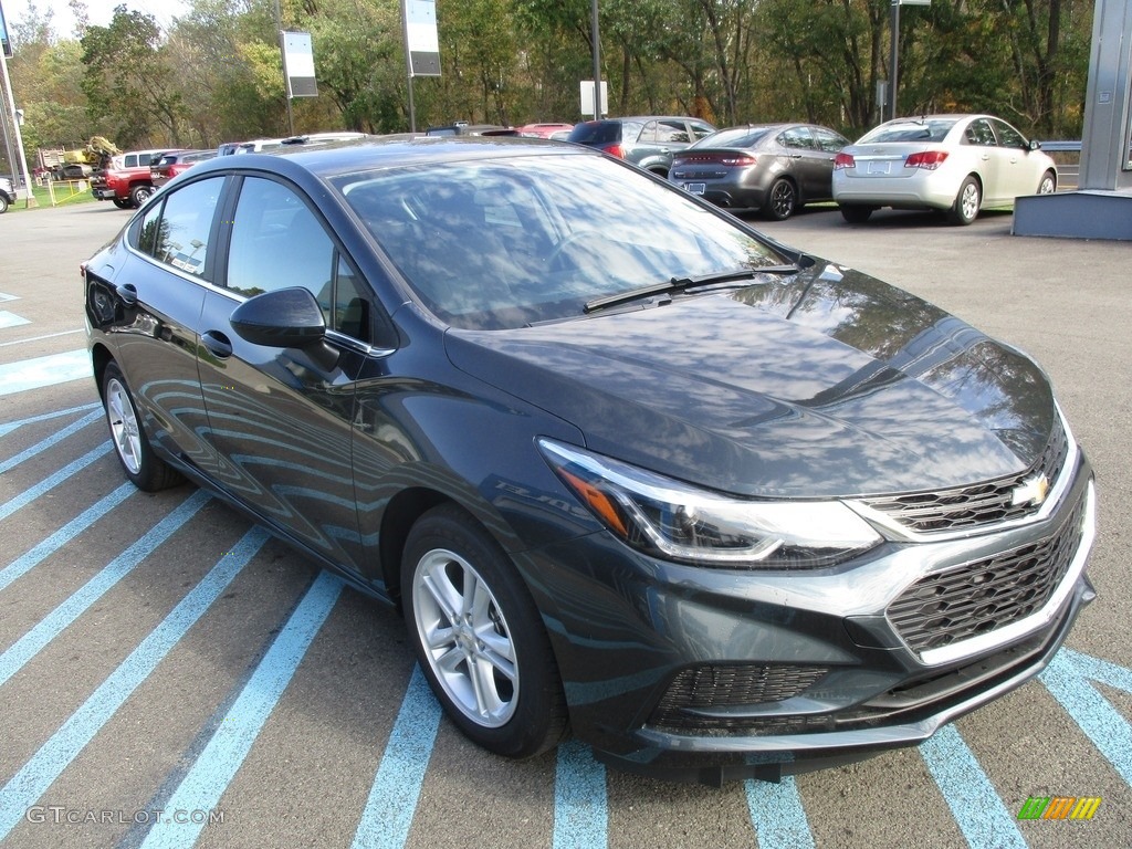 Graphite Metallic 2017 Chevrolet Cruze LT Exterior Photo #116496093