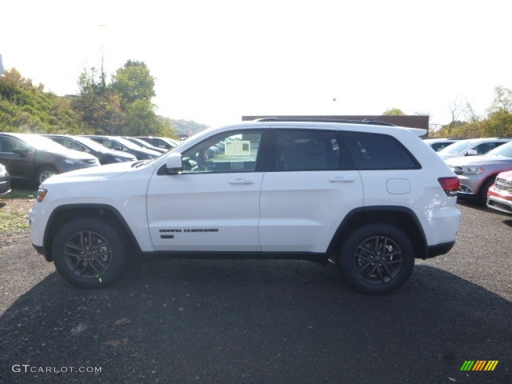 2017 Grand Cherokee 75th Annivesary Edition 4x4 - Bright White / Black photo #3