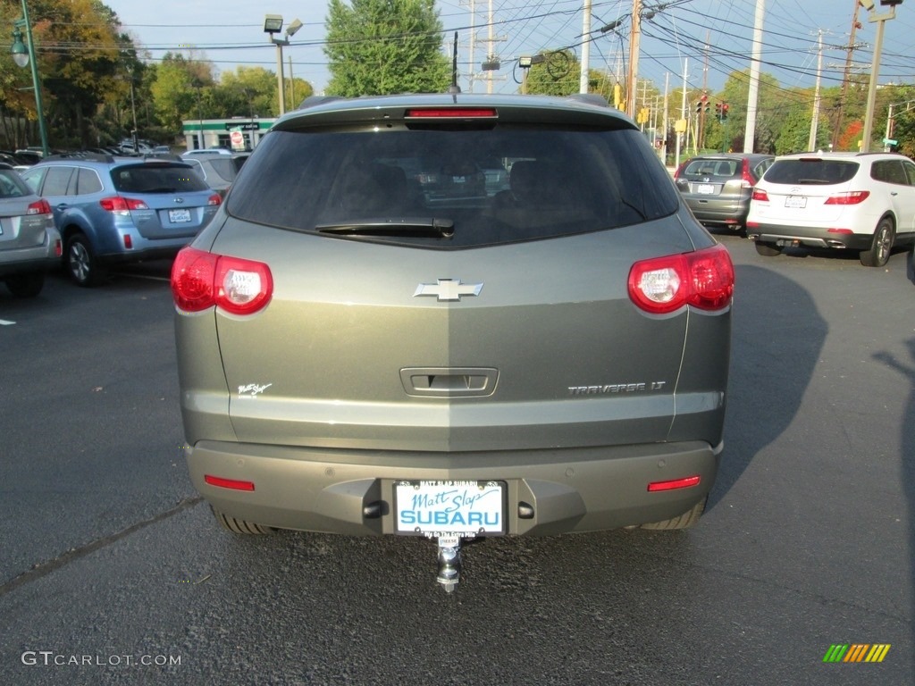 2011 Traverse LT - Steel Green Metallic / Dark Gray/Light Gray photo #7