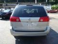 2006 Silver Shadow Pearl Toyota Sienna LE  photo #3