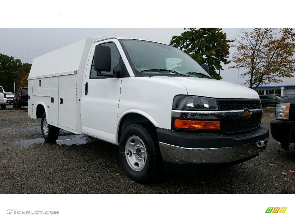 Summit White 2017 Chevrolet Express Cutaway 3500 Work Van Exterior Photo #116517801