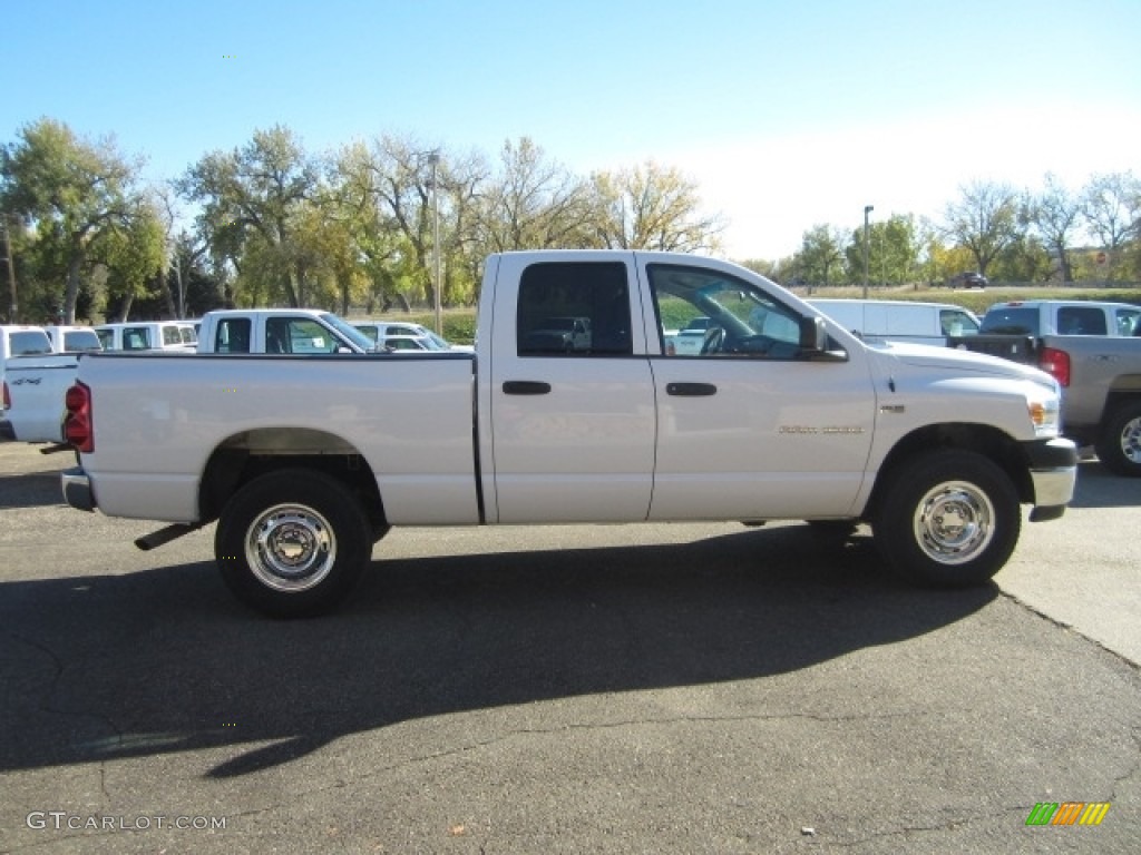 2007 Ram 1500 ST Quad Cab 4x4 - Bright White / Medium Slate Gray photo #6