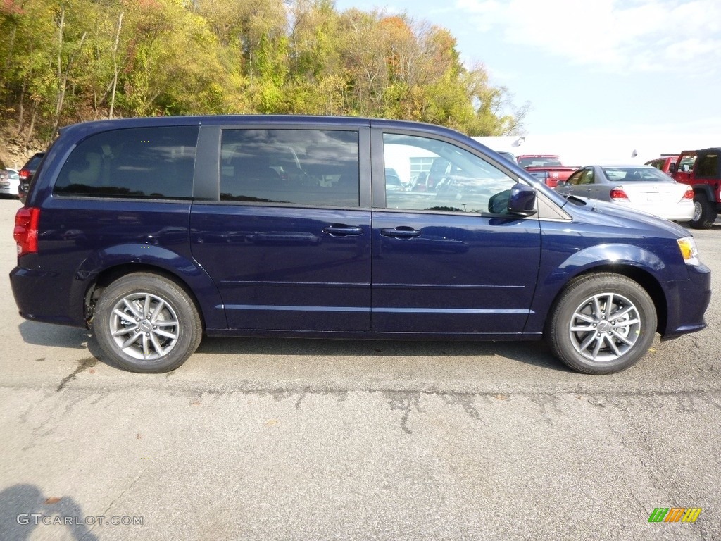 Contusion Blue Pearlcoat 2017 Dodge Grand Caravan SE Plus Exterior Photo #116529843