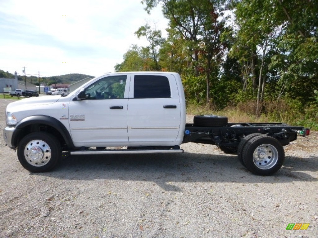 Bright White 2017 Ram 4500 Tradesman Crew Cab 4x4 Chassis Exterior Photo #116533194