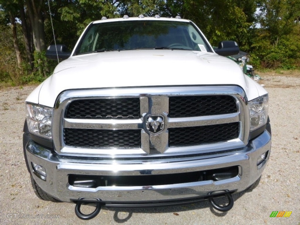 Bright White 2017 Ram 4500 Tradesman Crew Cab 4x4 Chassis Exterior Photo #116533362