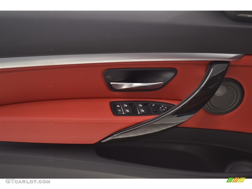 2017 BMW 3 Series 340i xDrive Gran Turismo Coral Red Door Panel Photo #116545569