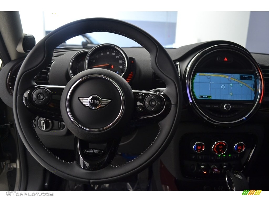 2017 Mini Clubman Cooper S Navigation Photos