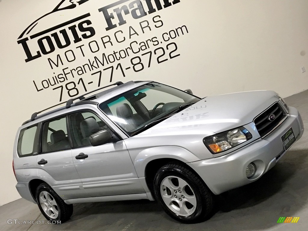 2004 Forester 2.5 XS - Platinum Silver Metallic / Gray photo #17