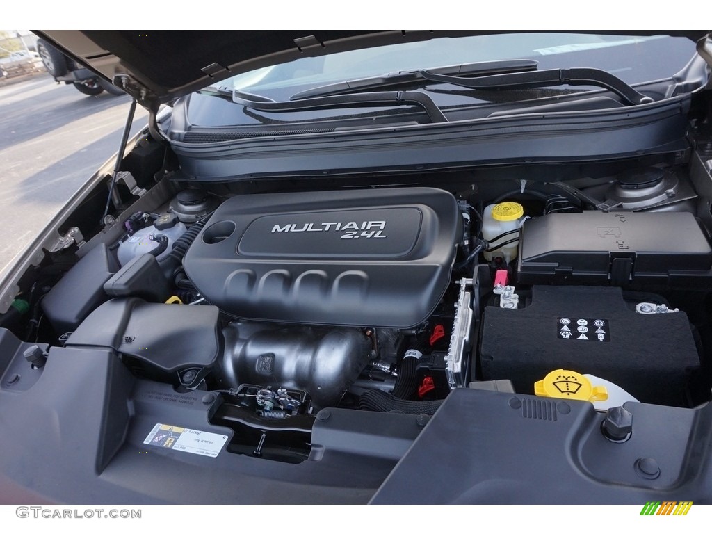 2017 Jeep Cherokee Latitude 2.4 Liter DOHC 16-Valve VVT 4 Cylinder Engine Photo #116555797