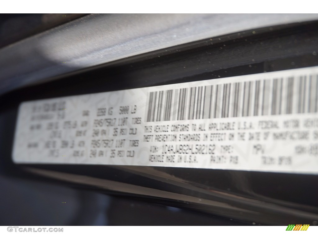 2017 Wrangler Sahara 4x4 - Black / Black photo #9