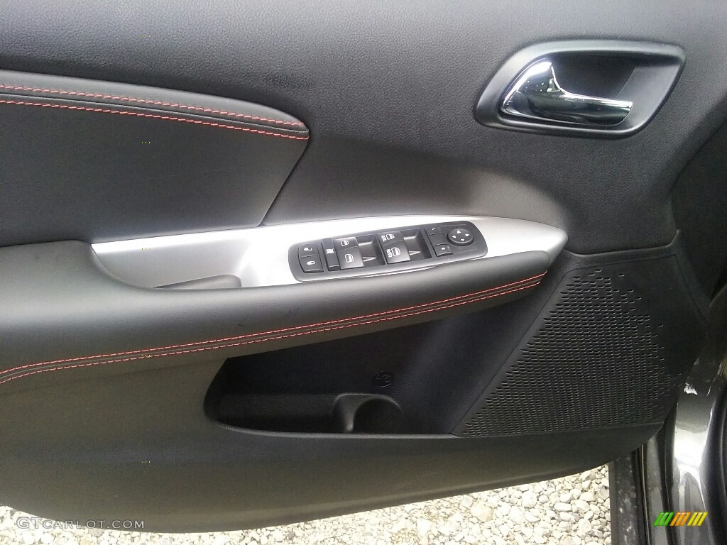 2017 Dodge Journey GT Door Panel Photos