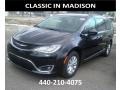 2017 Brilliant Black Crystal Pearl Chrysler Pacifica Touring L  photo #1