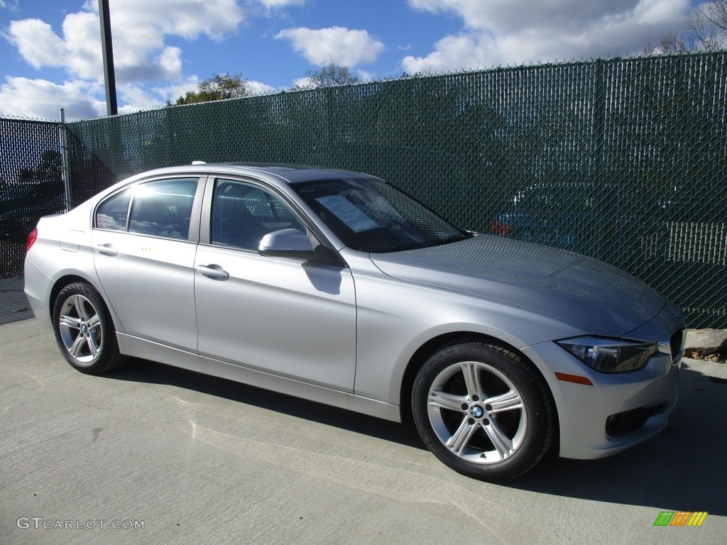 2013 3 Series 320i xDrive Sedan - Glacier Silver Metallic / Black photo #1