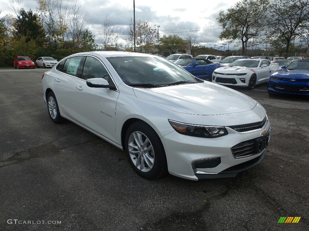 Iridescent Pearl Tricoat 2017 Chevrolet Malibu LT Exterior Photo #116560144