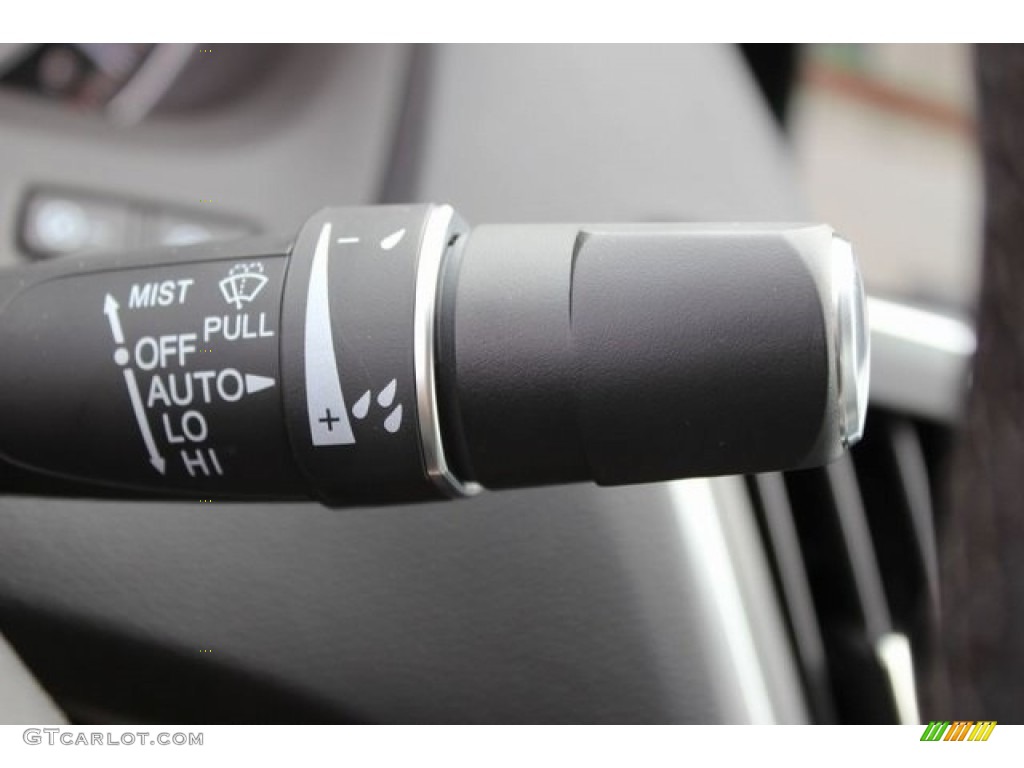 2017 Acura TLX V6 Advance Sedan Controls Photo #116563412