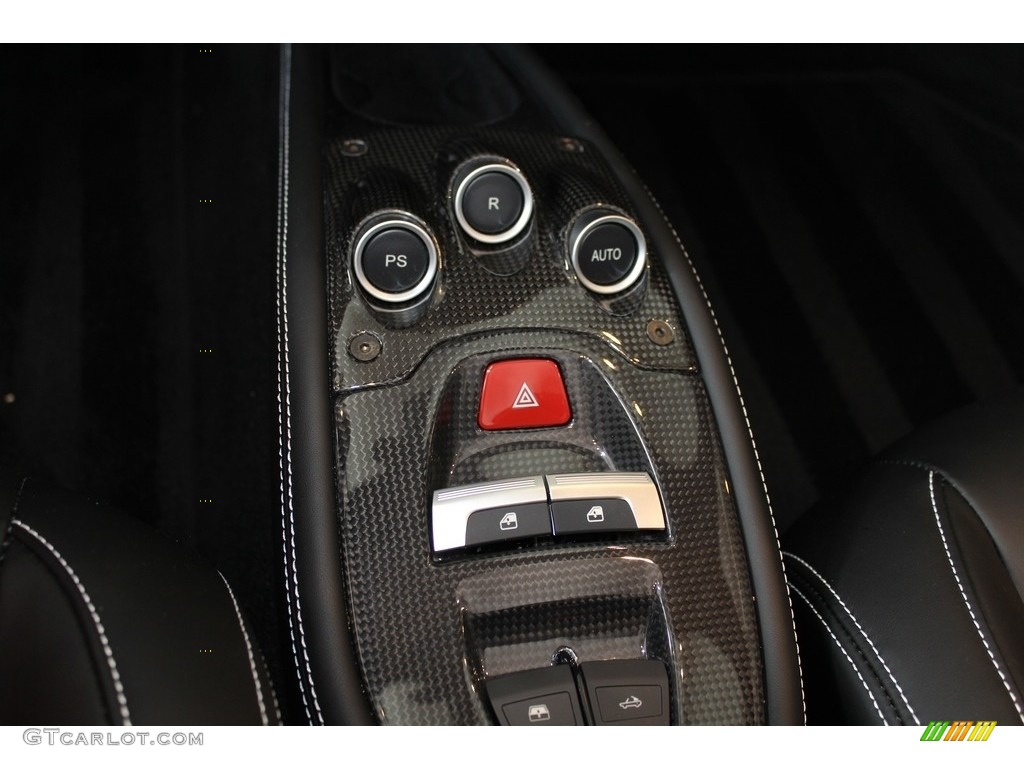 2015 Ferrari 458 Spider Controls Photo #116569402