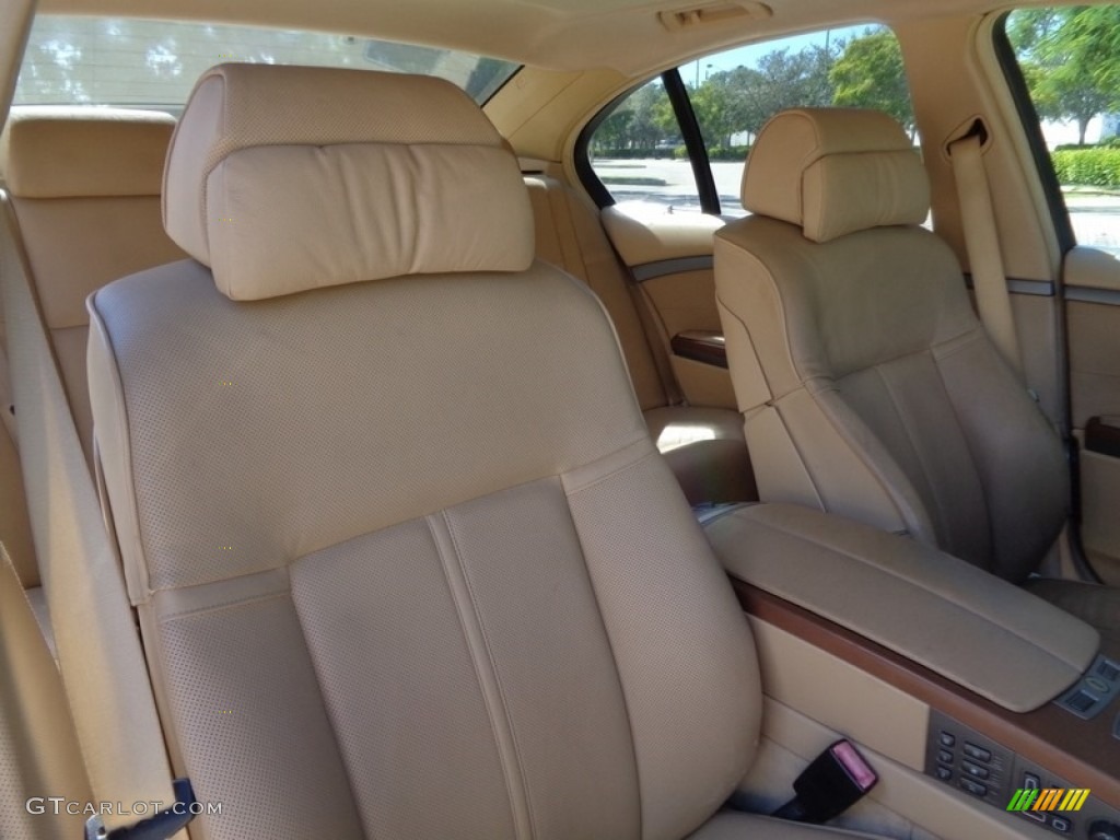 2003 7 Series 745i Sedan - Alpine White / Dark Beige/Beige III photo #10