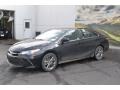 Attitude Black Metallic - Camry SE Photo No. 5
