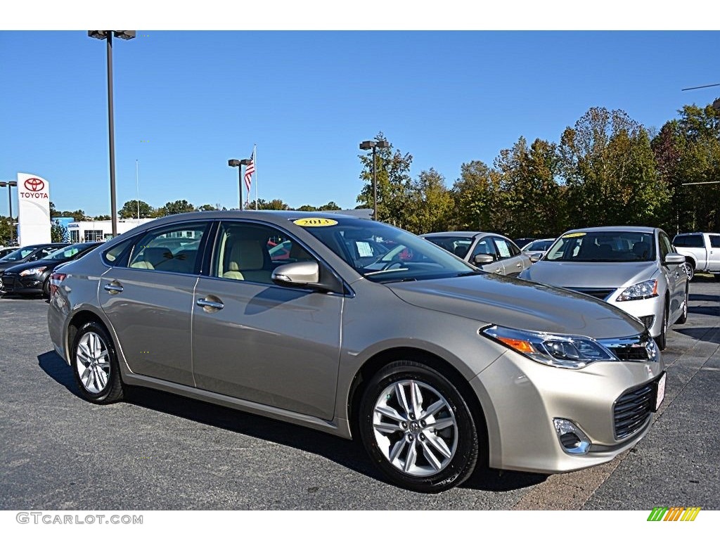 2013 Avalon XLE - Champagne Mica / Almond photo #1