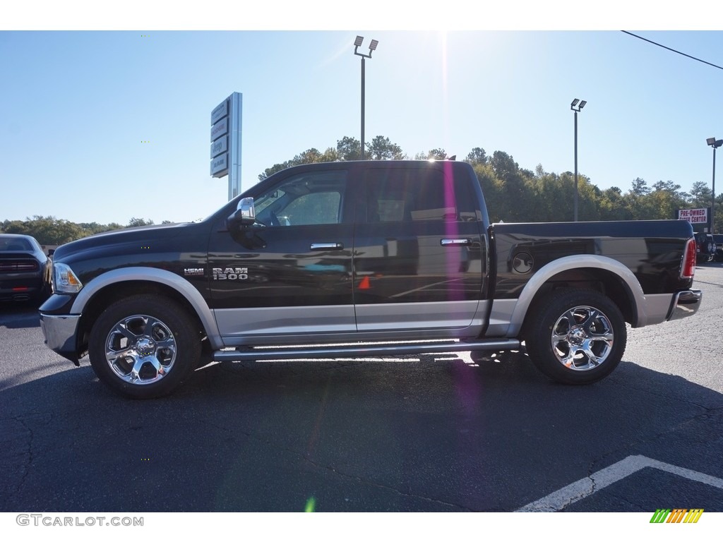 2017 1500 Laramie Crew Cab 4x4 - Brilliant Black Crystal Pearl / Black photo #4